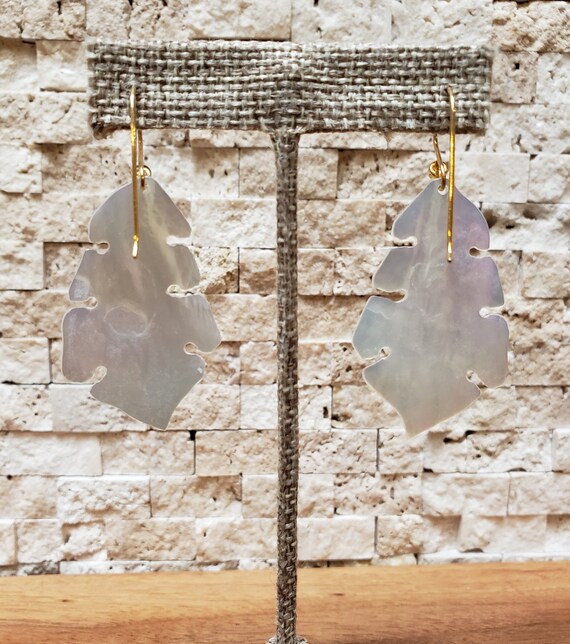 Hand Carved Mother of Pearl Leaf Earrings with Ta… - image 2