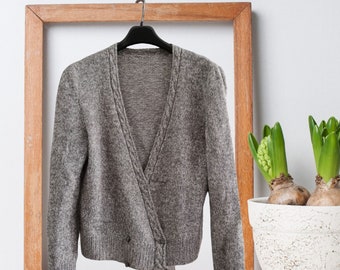 Silver grey knit cardigan, V-neck. Knitted cardi with double-breasted closure, jewel buttons with silver hues