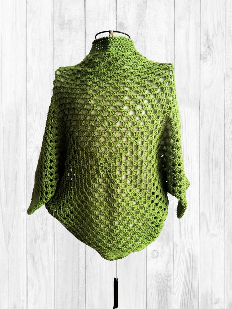 Crochet cocoon cardigan Ready to ship, wool mantle, bolero jacket, luxury cruisewear, 7th anniversary gift, Grannysquare, shoulderwarmer image 5