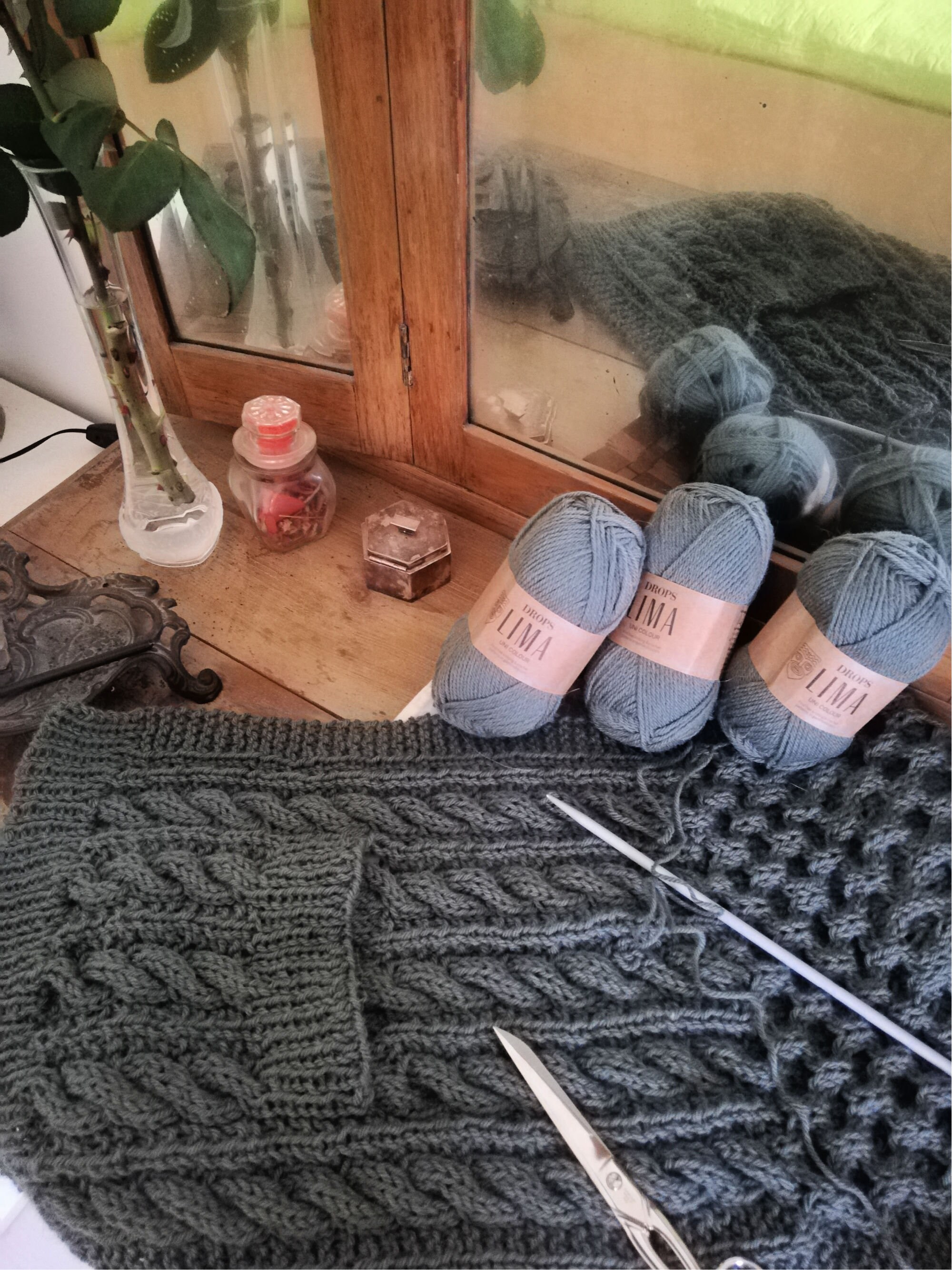 Hand Knit Pocket Shawl Aran Style, Alpaca Knit Reading Shawl