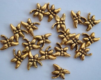 Dragonfly beads, 50 antique gold spacer beads, gold plated pack of 50 SBG004