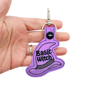 Witch Keychain, Halloween Keychain, Halloween Key Fob, Witch Key fob, Halloween Gifts, Purple Key Fob, Witch Hat Keychain, Witch Gifts