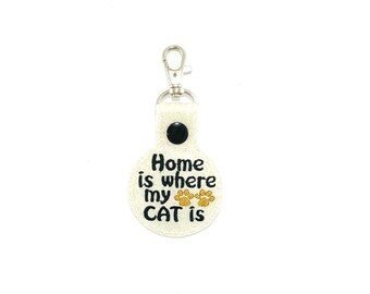 Cat Keychain, Cat Key Chain, Cat Key Ring, Cat Key Holder, Cat Keyring, Cat Lover Gift, Cat Accessory, Cat Zipper Pull, Cat Luggage Tag