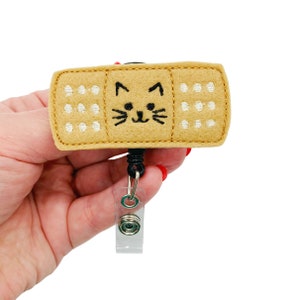 Cat Nurse Badge Reel, Wound Care Nurse Badge Clip, Cat Gifts, Animal Nurse Badge Holder, Veterinarian Gift, ID Badge Reel, Nurse Gift