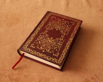 Red Grimoire, leather journal, dnd notebook,  Spell book, Book of shadows, Practical magic, 18th century book style, gift for book lover