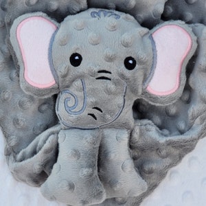 Elephant Lovie Lovie animal personnalisé Couverture de sécurité personnalisée Cadeau bébé personnalisé Lovie brodée Lovey Woobie Minky image 2