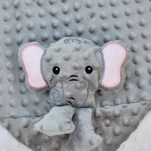 Elephant Lovie Lovie animal personnalisé Couverture de sécurité personnalisée Cadeau bébé personnalisé Lovie brodée Lovey Woobie Minky image 6