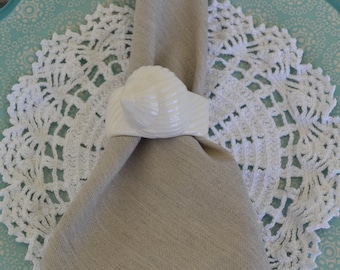 Vintage Ceramic Seashell Napkin Rings, Beach Wedding, Weeding Reception | 4 Pieces
