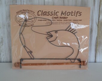 Classic Motifs Fish and Pole Craft Holder, Ackfeld Wire, Heirloom Project Holder, Quilting, Cross Stitch, Needle Point (8")