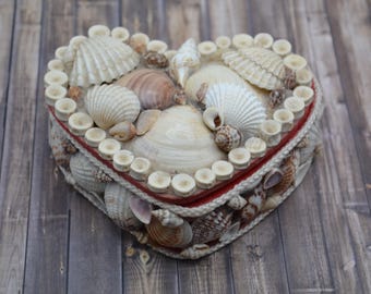 Vintage Seashell Jewlery/Trinket Box, Bridesmaid Gift, Made of Honor Gift