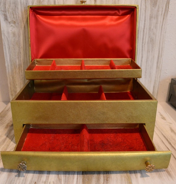 Mid Century Mele Jewelry Box, Lady Buxton Jewelry