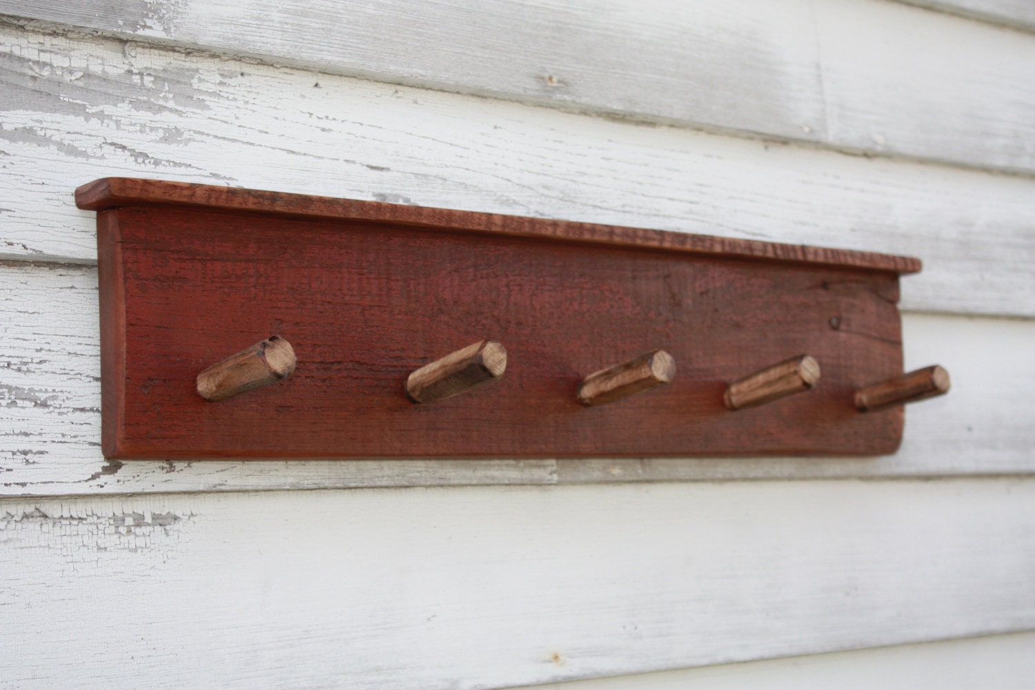 5 Peg Wall Mounted Reclaimed Red Barn Wood Peg Rack | Etsy