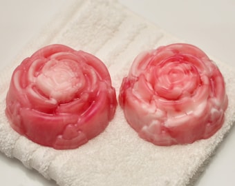 4oz Geranium Rose Scent Flower Soap- Pretty Soap- Friend Gift- Beautiful Soap- Melt and Pour Soap- Glycerin Soap- Pink Soap- Mothers Day