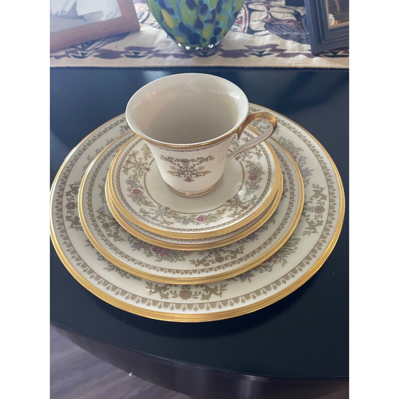 Lenox China Castle Garden 5 Piece Setting Etsy