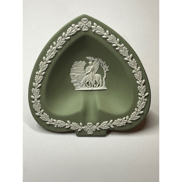 Vintage Wedgewood Jasperware Cream On Sage Spade Dish