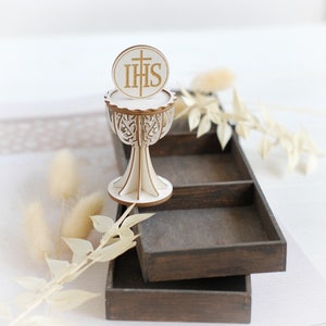 Calice de la première communion 3D - Panneau de particules décoratif découpé au laser