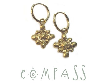 COMPASS creoles earrings // Square hoop gold plated fashionable earrings, compass charm coin pendant earrings gift for her, spiritual art