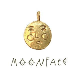 MOON FACE necklace // Dainty moon sterling silver round coin circle charm necklace, circle face gold plated moon jewelry for her, spiritual