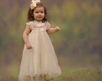 Alexandra - vestido de niña de las flores vestido de niña de las flores color marfil vestido de niña de las flores vestido de encaje vestido de encaje para niña vestido de niña de las flores estilo bohemio vestido de niña de las flores de encaje