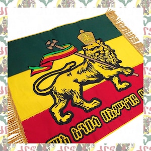 drs / Lion of Judah Embroidered wall decoration With fringe /Tapestry Haile Selassie I Reggae Jah Rasatafari Ethiopia