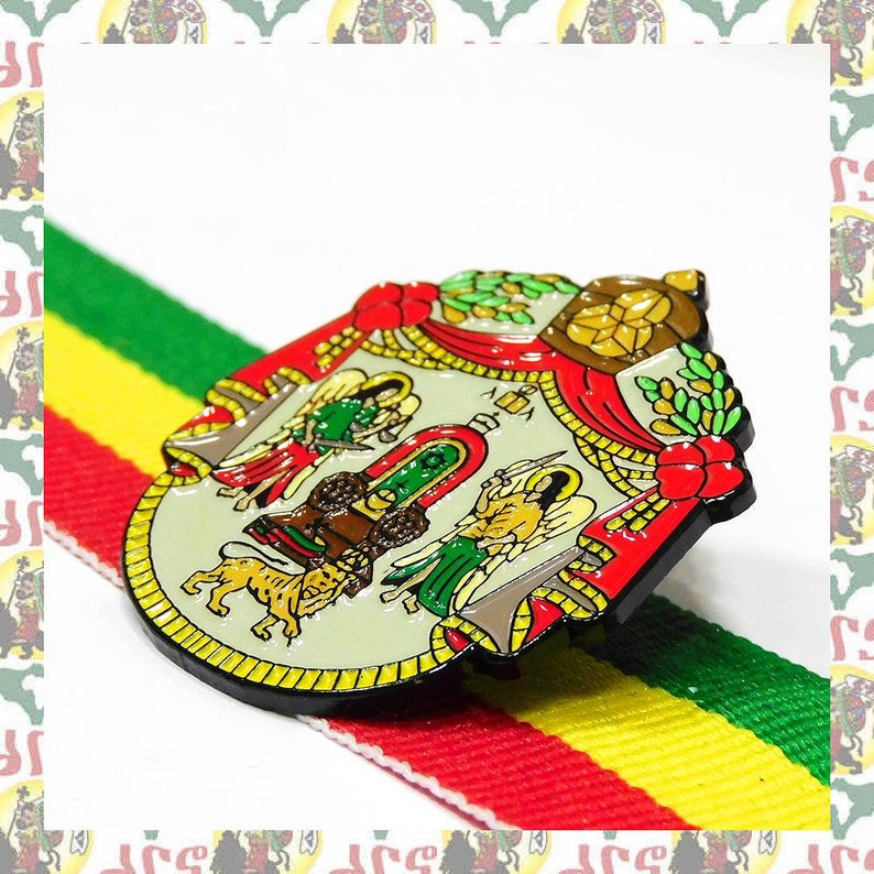 Solomonic Dynasty drs 2D Pins Badge Rasta Reggae Ethiopia Africa Lion of Judah Haile Selassie Dub image 3