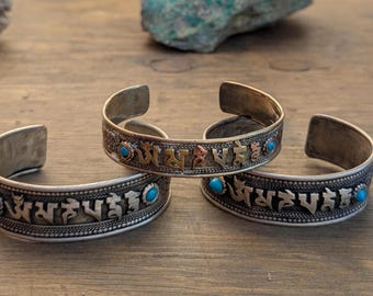 VINTAGE Tibetan Buddhist Mantra BRACELET: Turquoise and Silver Large Cuff CB-109