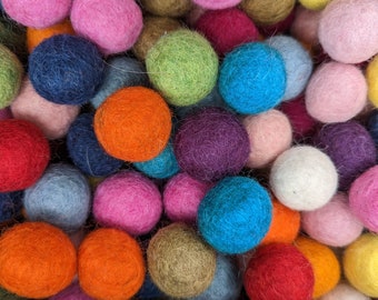 2.5 cm or 1 cm assorted (50Pics) Wool Felt Balls, Felted Balls, DIY Garland Kit, Wool Felt Balls, Felt Pom Pom, Handmade, Custom Felt Balls