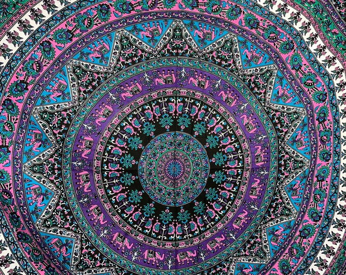 Double size Mandala wallhanging, Big tapestry wall decor, Indian art wall hanging, Hippie Mandala wall hanging, Tie dye wallhanging,