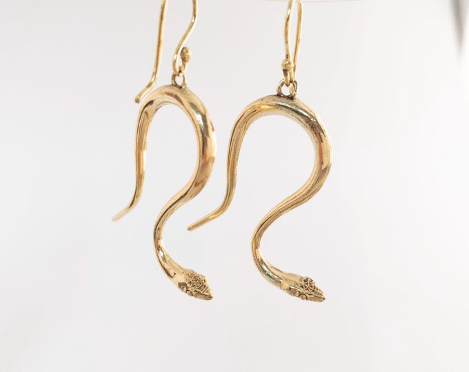 Snake earrings Gold or Silver/A Bohemian Statement Earrings/Timeless Elegance Earrings/Southwest Inspired/Fringe Earrings ER-113