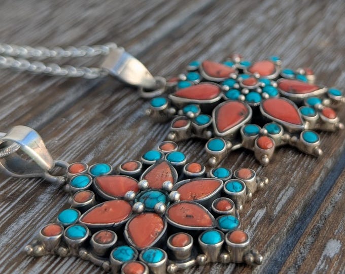 P3/75- Silver Pendant with Coral and Turquoise gemstone (T12-075)