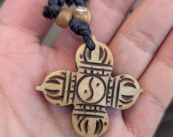 Yak bone hand-carved Dorjee Ying yang pendant (p6-041)