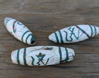 2Pics 18mm x 23mm Handcraft 2 Beads Scrip Om - Conch Shell 5 Beads Parcel inlay work, conch shell