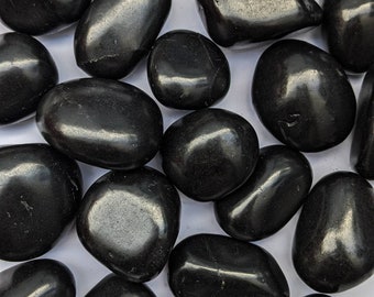 Shungite Tumbled Stone, Large Karelia Shungite