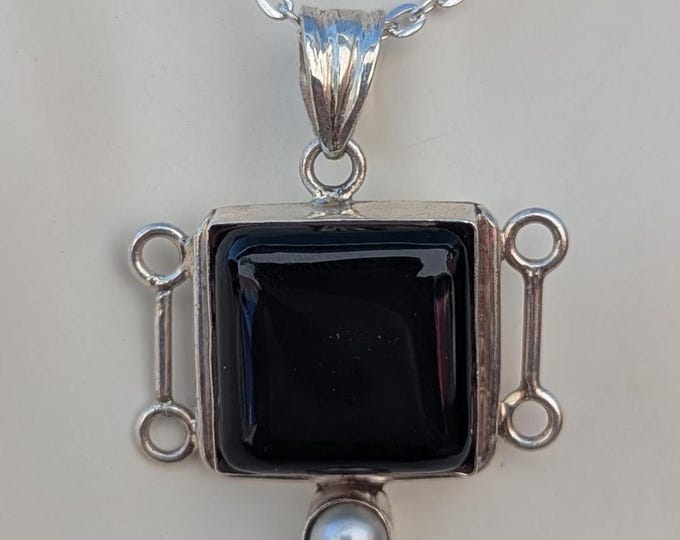 Silver Onyx Stone Pendant.(T1103-011)