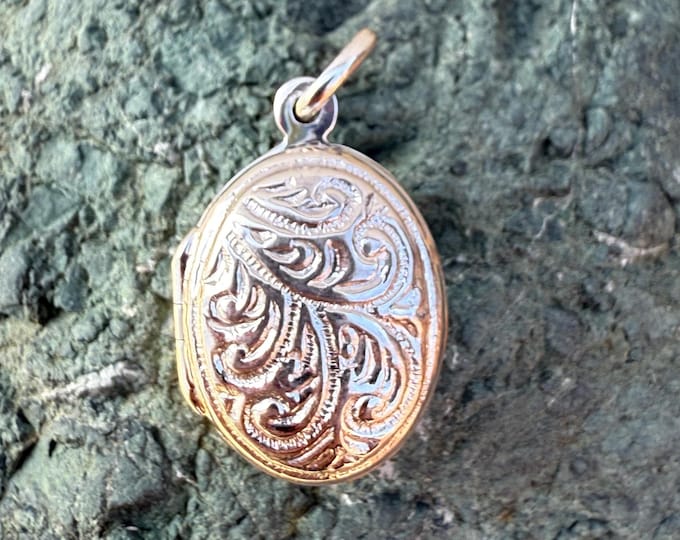 Floral Sterling Silver Locket Pendant, Black Onyx Gemstone