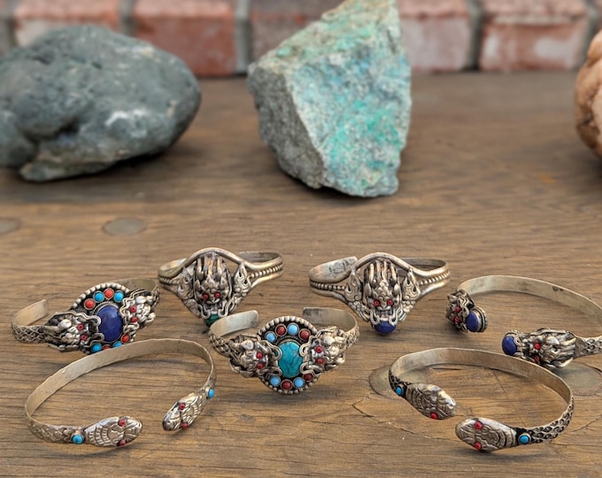 VINTAGE Tibetan Dragon Cuff BRACELET: Tibetan Turquoise/Lapis lazuli Dragon Collection Cuff CB-112