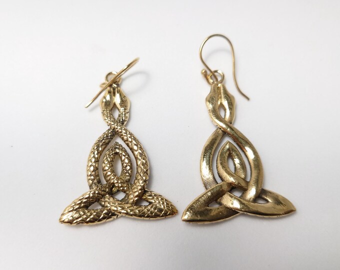 Snake earrings Silver or Gold/A Bohemian Statement Earrings/Timeless Elegance Earrings/Southwest Inspired/Fringe Earrings ER-127