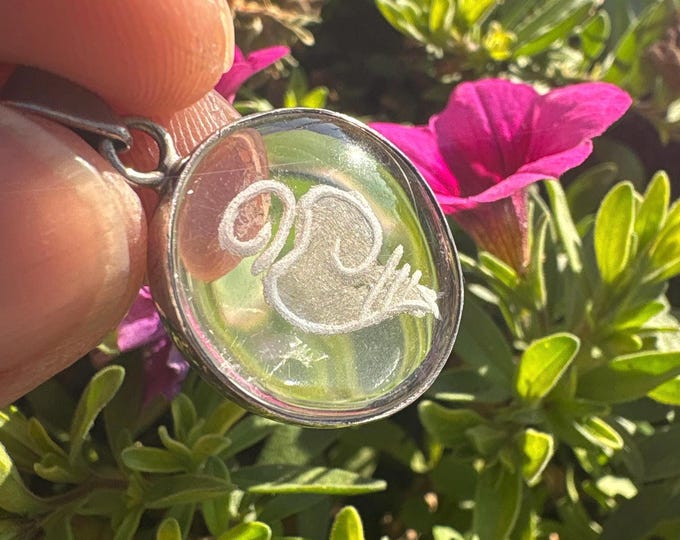 P5/4 - Feng Shui Mystic knot crystal pendant (T12-3/4)