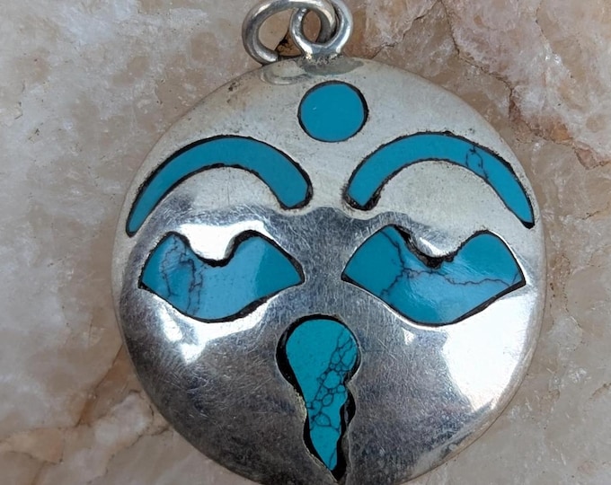 Vintage sterling silver wih turquoise inlaid Buddha Wisdom eyes medallion pendant (p7-035)
