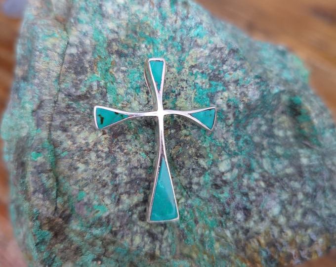 Native American Inlaid Turquoise 925 Sterling Silver Cross Pendant.(T1102-001)