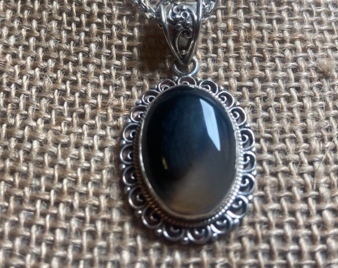 P3/34 - Natural Black Onyx Gemstone of Silver Pendant (T12-034)
