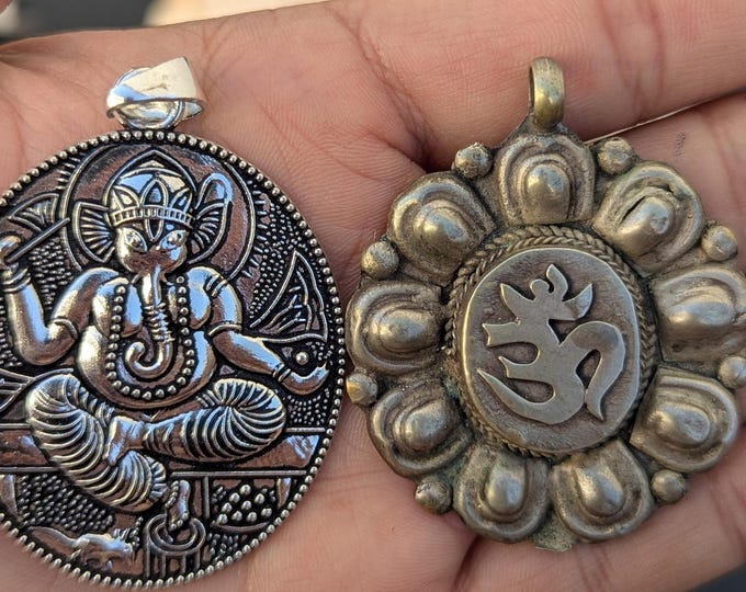 Handmade Om and Ganesha Brass medallion amulet pendant (p6-037)