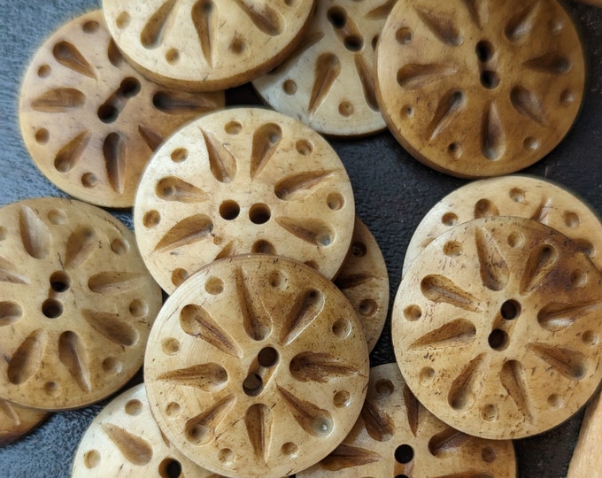 Genuine Handmade Decorative and Unique Handmade Natural Buffalo Horn. wooden Buttons