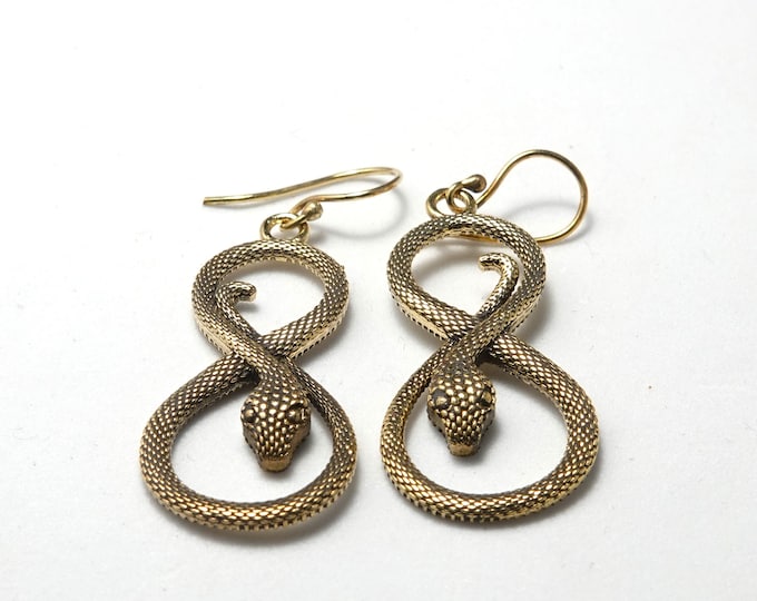 Snake earrings Silver or Gold/A Bohemian Statement Earrings/Timeless Elegance Earrings/Southwest Inspired/Fringe Earrings ER-133