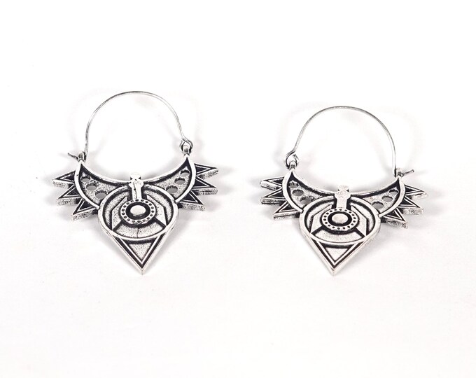 Boho earrings Silver or Gold/A Bohemian Statement Earrings/Timeless Elegance Earrings/Southwest Inspired/Fringe Earrings ER-136