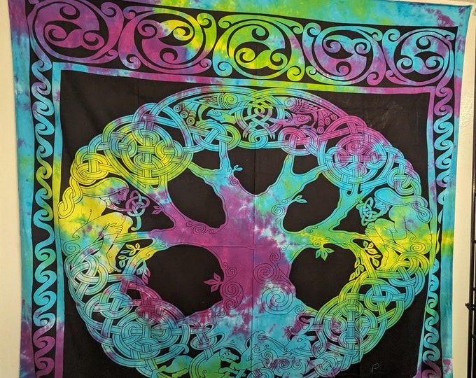 Double size Mandala wallhanging, Big tapestry wall decor, Indian art wall hanging, Hippie Mandala wall hanging, Tie dye wallhanging,