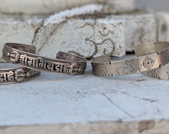 Vintage Mantra Cuff Bracelet collection – Om Mani Padme Hum & Sanskrit Mantra Engraved Silver Cuffs | Spiritual Jewelryf (CB-121)