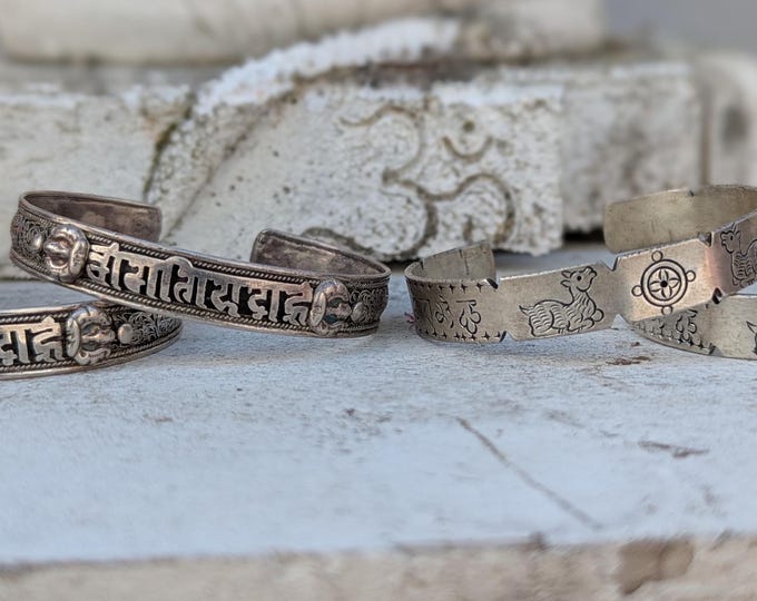 Vintage Mantra Cuff Bracelet collection – Om Mani Padme Hum & Sanskrit Mantra Engraved Silver Cuffs | Spiritual Jewelryf (CB-121)