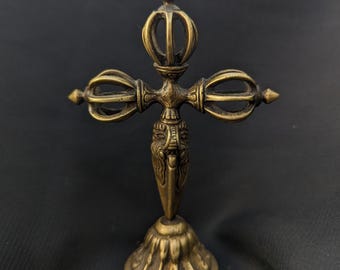 Brass small standing Dorje Tibetan Ritual Object, Buddhist Meditation Symbol (BBR3)