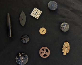 Hand-carved button/genuine handmade decorative button and unique handmade natural buffalo horn/wooden Buttons (CPG-4)